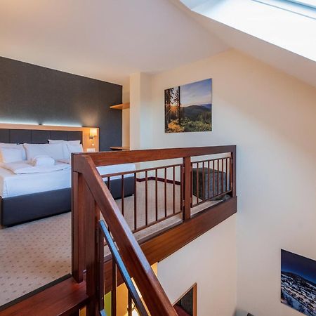 Goebel'S Seehotel Diemelsee Bagian luar foto